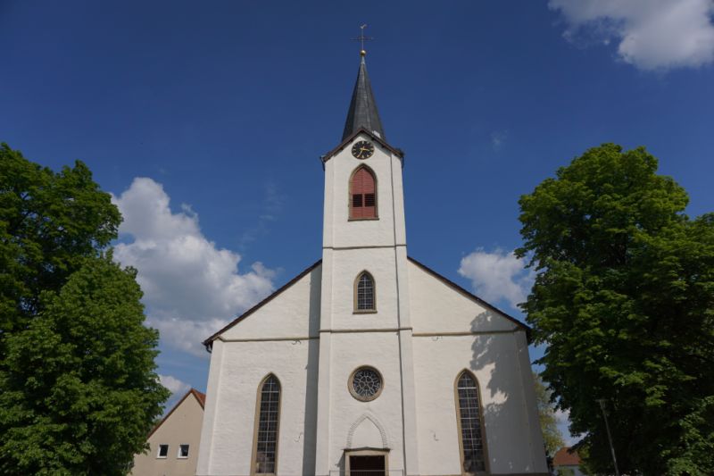 Pfarrkirche, Leopoldshöhe