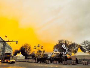 Weihnachtsmarkt Jungfernstieg © B. Mett / Mett Media Weihnachtsmarkt Jungfernstieg