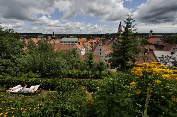 Klosterberggarten im Sommer