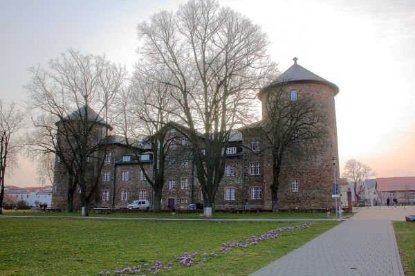 Ostseite mit Rundtürmen vom Butzbacher Landgrafenschloss