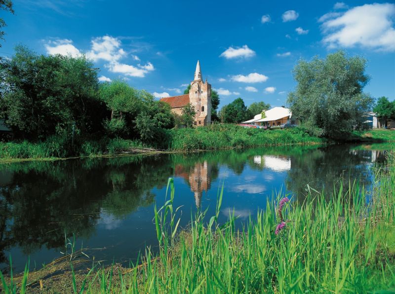 Burg Klempenow, Breest