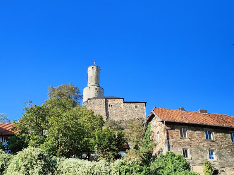 Felsburg, Felsberg