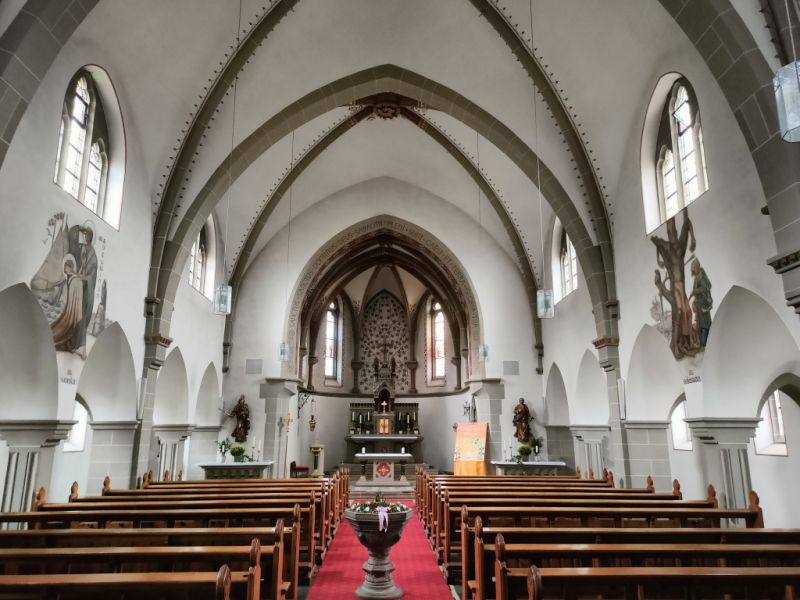 Innenraum Heilig Kreuz Lütter