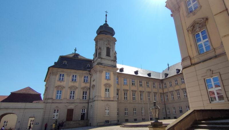 Vorhof Schloss Werneck