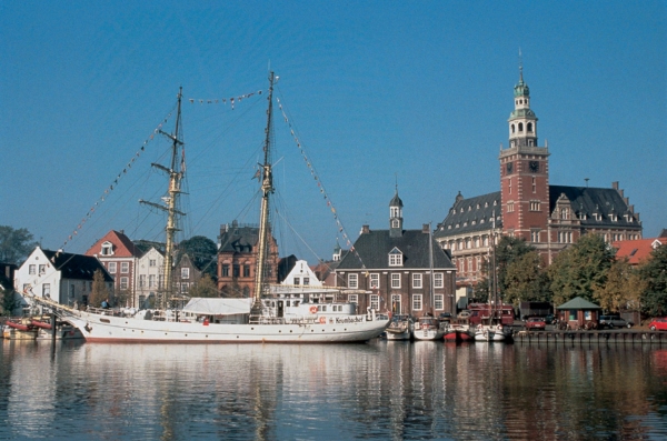 Blick über den Deichrand