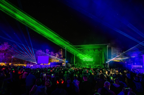Thale feiert die größte Walpurgisnacht im Harz