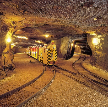 Familienausflug ins Innere der Erde